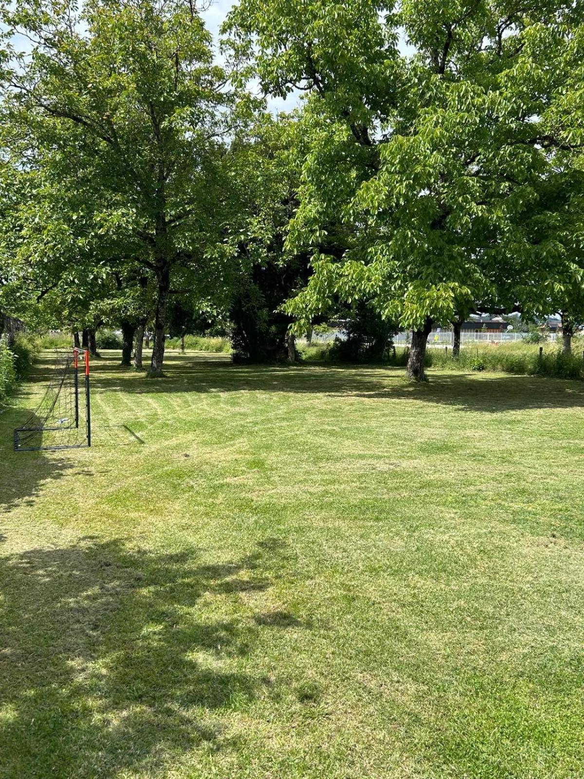 Jolie Villa Independante Climatisee 3 Chambres Tout Confort 6 Couchages, Piscine Chauffee 4 X 8 Disponible Selon Meteo De Mai A Fin Septembre, Jacuzzi 4 Places, Boulodrome Eclaire, Ping-Pong, Wifi, Proche Commerces Animaux Domestiques Sur Demande Bretenoux Extérieur photo